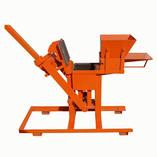Machine à bloc terrestre comprimé